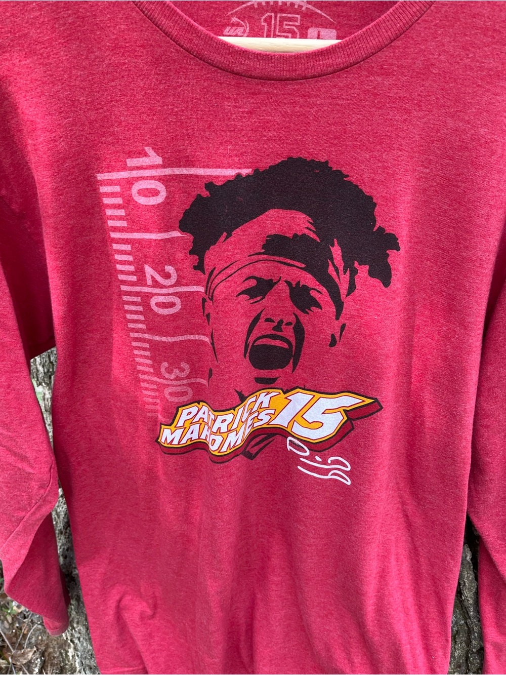 ⭐️Men’s UA Sports Patrick Mahomes Graphic Tee in size L